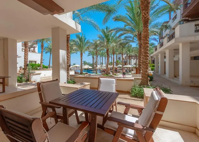 Apartment Classy 1-bedroom In Ancient Sands With Pool View *